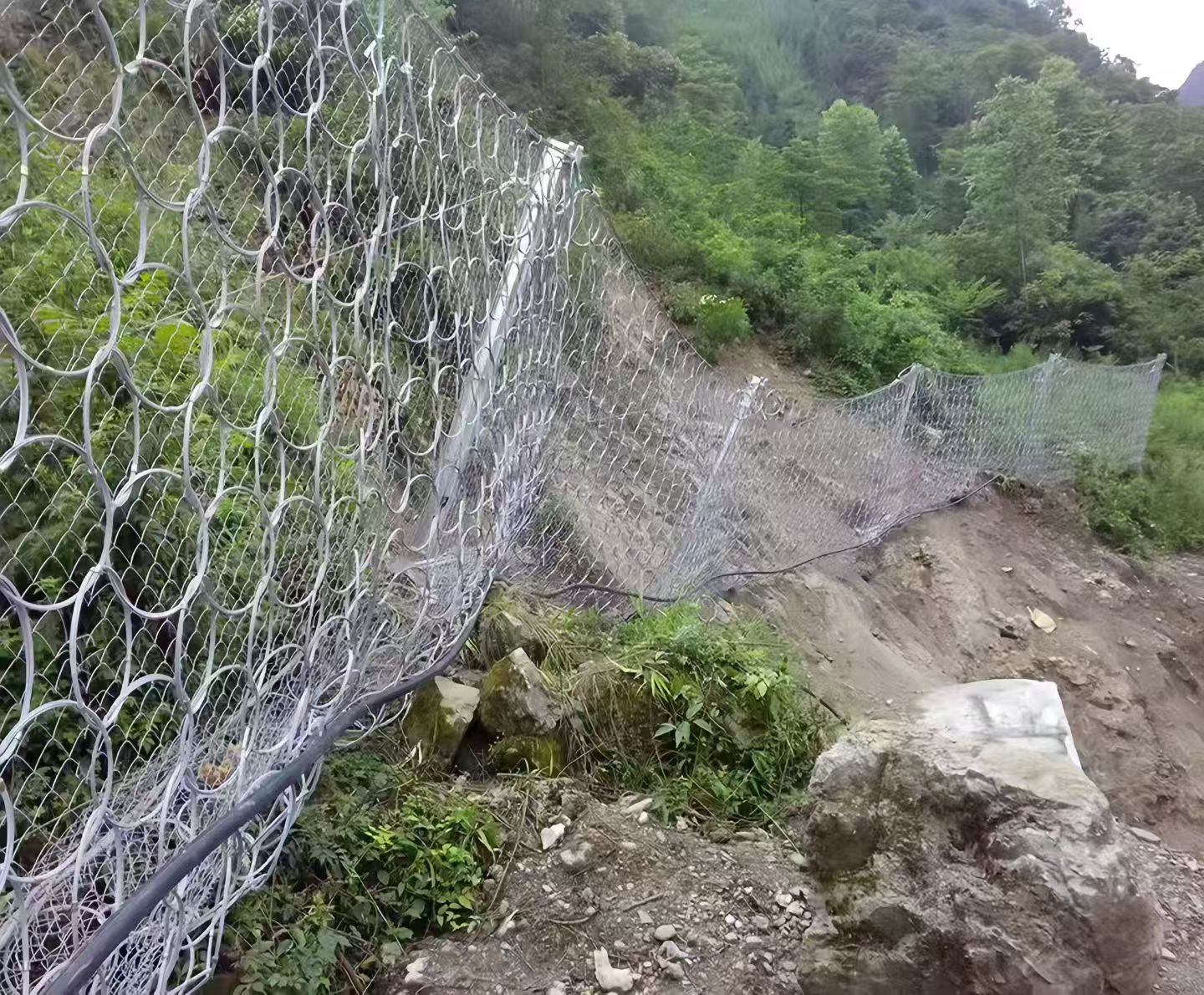雅安防护网